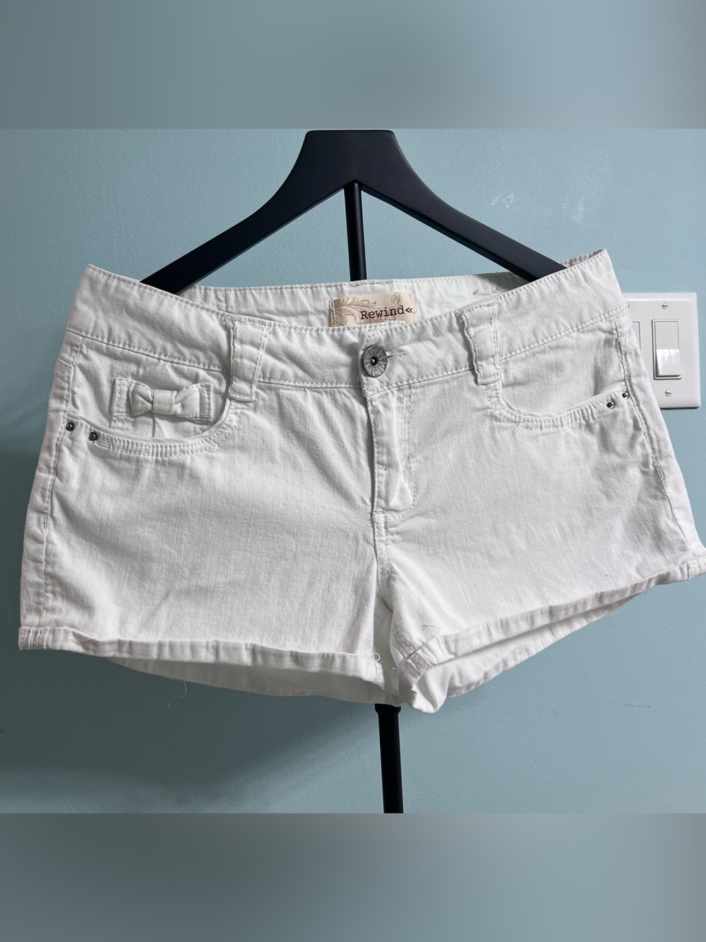 Rewind White Denim Shorts with Pocket Bow